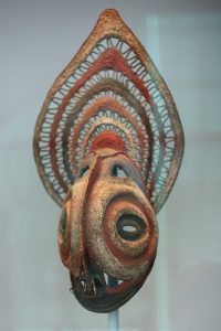 Abelam, Yam Mask, fiber, paint, twentieth century (Metropolitan Museum of Art, New York). Photo by Shooting Brooklyn, CC BY-SA 2.5.
