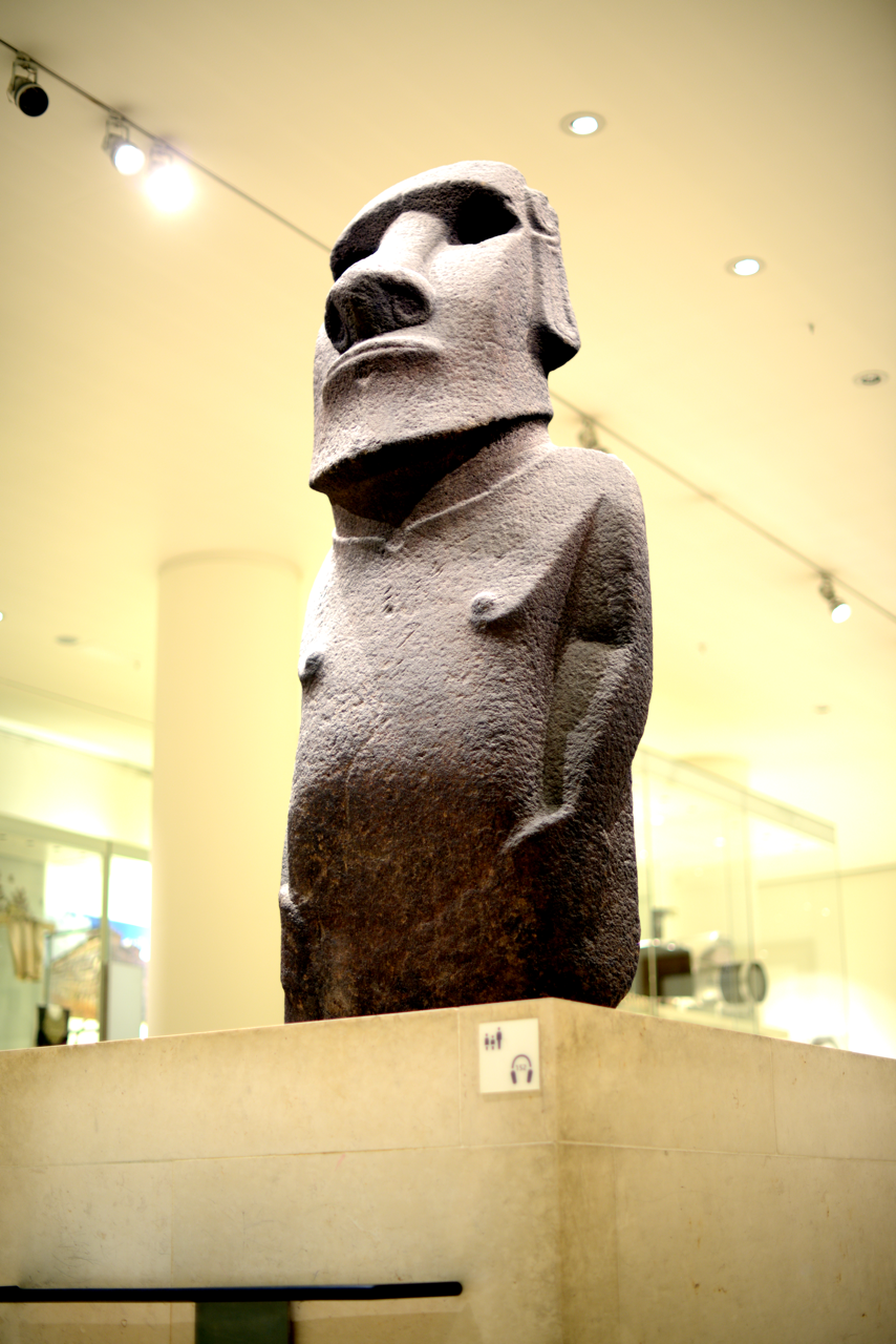 Hoa Hakananai'a, basalt, ca. 1100-1200 (British Museum, London). Photo by James Miles, CC BY-SA 4.0.