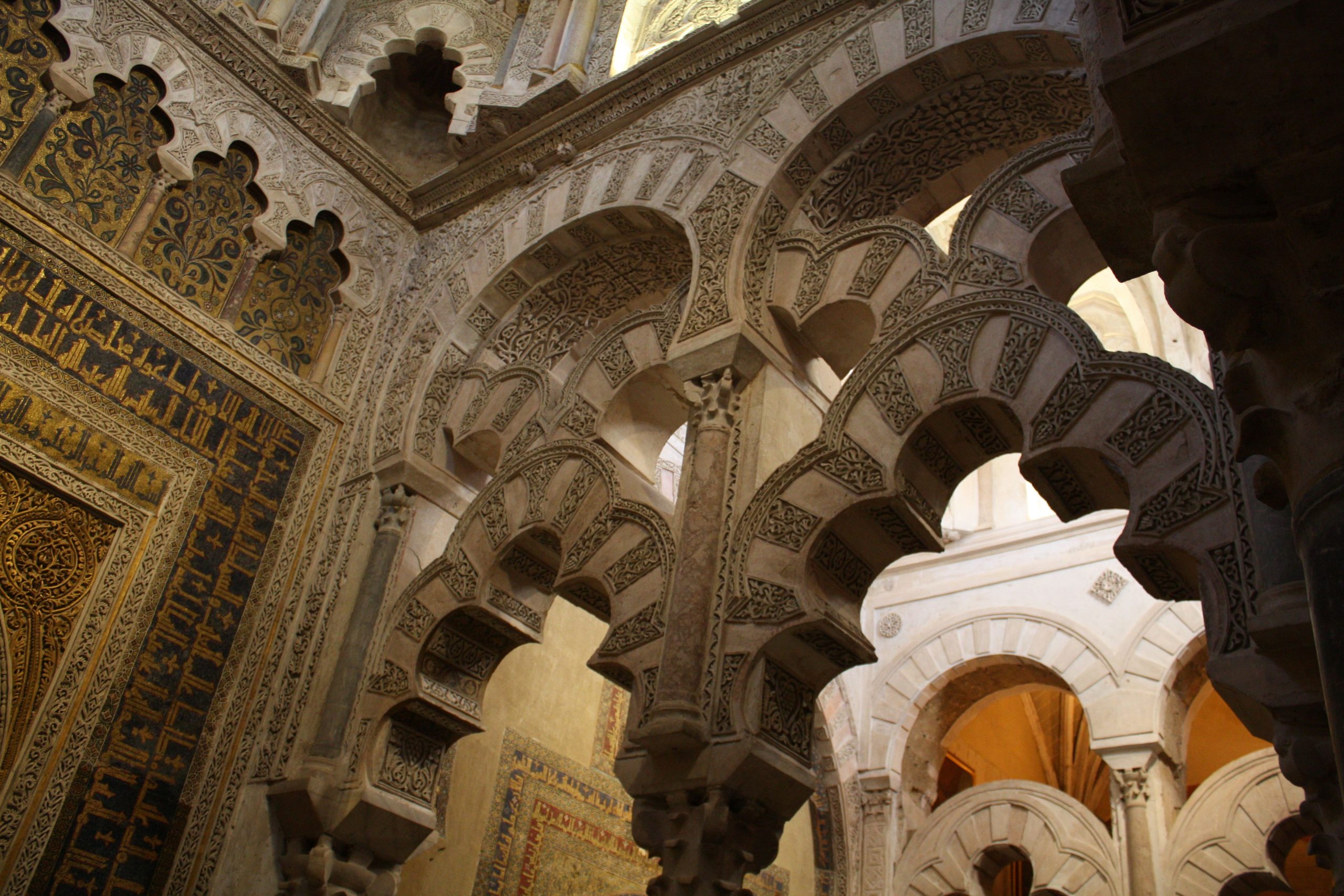 Great Mosque of Córdoba (arches in front of Mihrab), 10th century, (Córdoba, Spain). Photo by Asa Simon Mittman, CC BY-NC-SA 2.0.