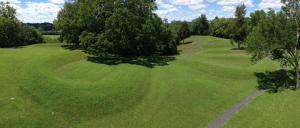 Serpent Mound (Ground), ca. 1070 (Adams County, Ohio). Photo by Eric Ewing, CC BY-SA 3.0.