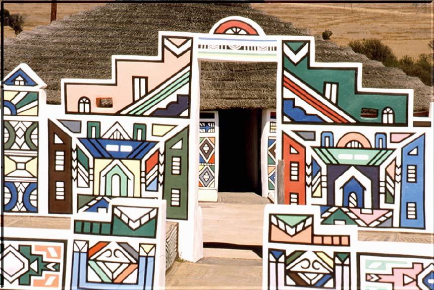 Ndebele Village, South Africa, 2000. Photo: Luca Bruno, CC BY-NC-ND 2.0.