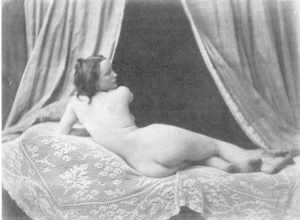 J.-A. Moulin, Photograph of a nude woman, based on Ingres's The Grand Odalisque (1854). Photo: Public Domain.