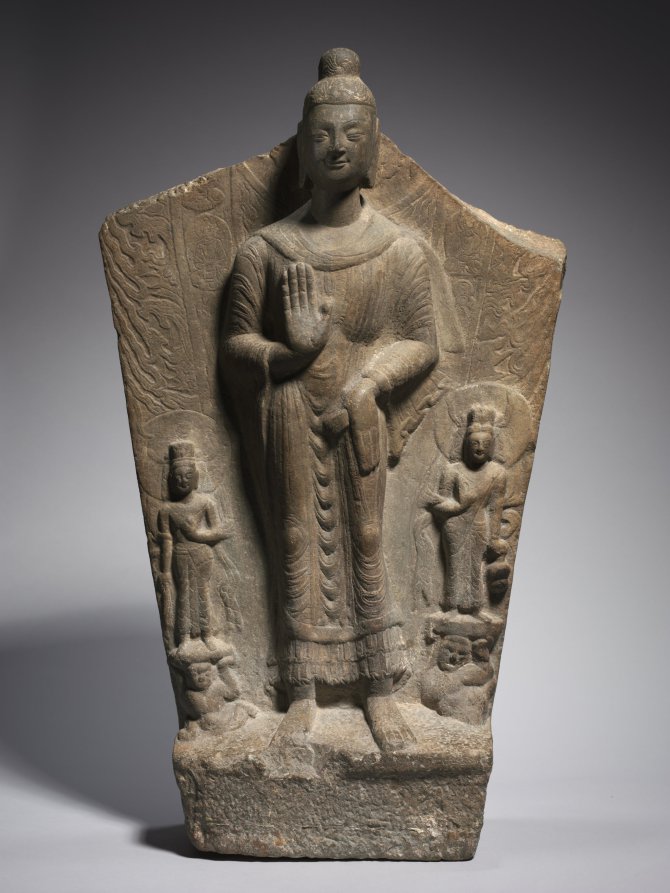 Stele with Maitreya and Attendants, grey limestone, ca. 500 (The Cleveland Museum of Art, Cleveland). Photo: Public Domain.