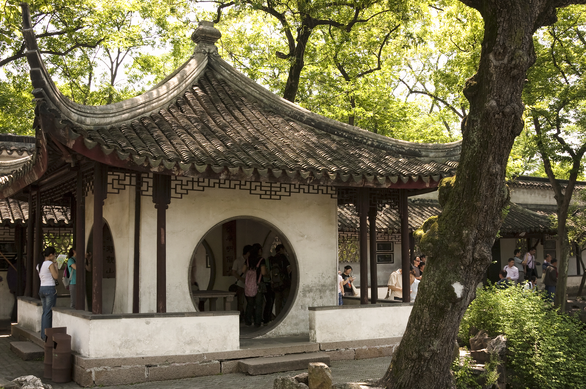 Garden of the Unsuccessful Politician (Pavilion with Moon Doors), ca. 1500-1535 (Suzhou, China). Photo by Jonathan, CC BY-NC-ND 2.0.