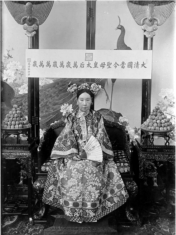 Dowager Empress Tz'u-hsi of China, late-nineteenth century. Photo: Public Domain.